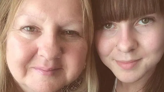 Nueve meses después del suicidio, la señora Anne Quinn ha mostrado el diario que su hija escribió. Foto: Mirror.