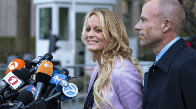  Stormy Daniels en la Corte Federal de EE. UU. en el Bajo Manhattan en 2018. Foto: El País<br>    