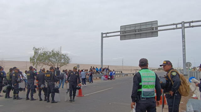  Policía Nacional resguarda la frontera. Foto: Liz Ferrer/La República   
