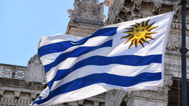  Uruguay, el segundo país con el himno más grande del mundo. Foto: Infobae   