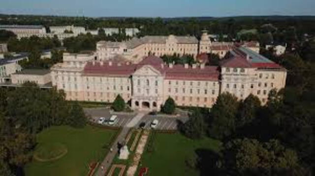  la Universidad Húngara de Agricultura y Ciencias de la Vida es una de las mejores del mundo. Foto: Daily News Hungary   