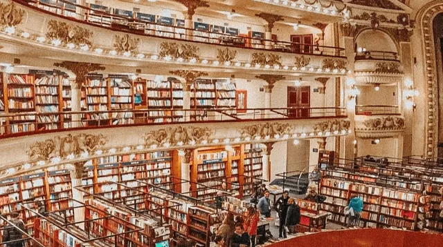 El Ateneo es considerado la librería más grande de Sudamérica y ha sido reconocida como una de las más bellas del mundo por prestigiosas publicaciones como The Guardian y National Geographic. Foto: The Shopkeepers   