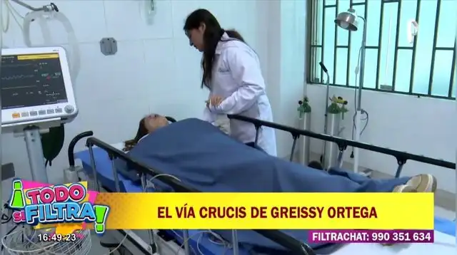  Greyssi Ortega fue llevada de emergencia a una clínica. Foto: Panamericana TV   