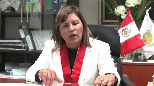 La fiscal Elizabeth Peralta dijo que una amiga le presentó a Hurtado. Foto: captura   