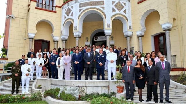 Función. La ACFFAA es la que debe negociar los contratos. Foto: difusión Función. La ACFFAA es la que debe negociar los contratos. Foto: difusión