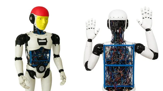 Robot ensamblado para traducir la lengua de señas. Foto: Escuela de Talentos del Callao.   