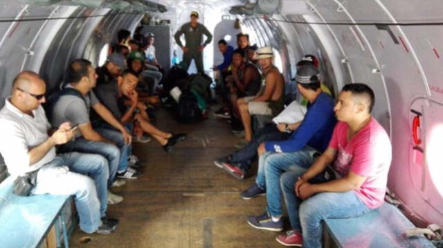 Policía expulsa a 21 Colombianos por presunta situación migratoria irregular en el Perú