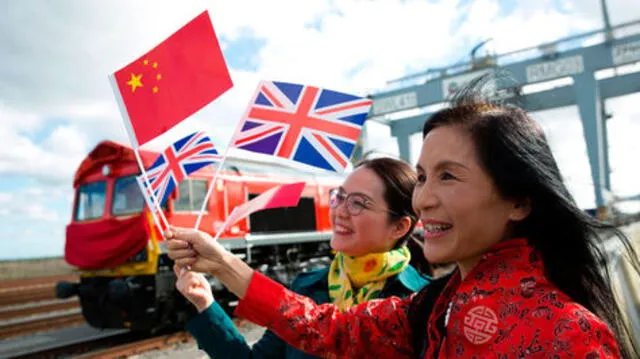 Tren une China con Reino Unido en 18 días de recorrido