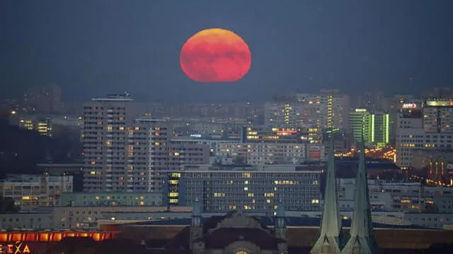 Superluna de Sangre Lobo: impresionantes instantáneas del eclipse que deslumbró al mundo [FOTOS]