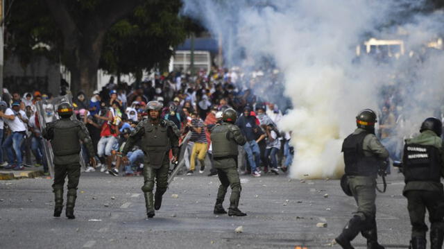 Régimen de Nicolás Maduro celebra "victoria" por bloqueo de ayuda humanitaria