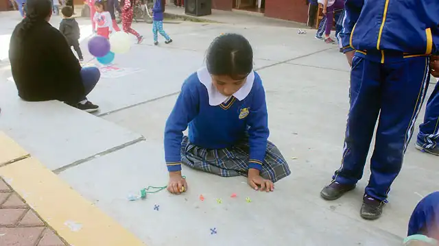 Plantean practicar juegos de antaño en centros educativos