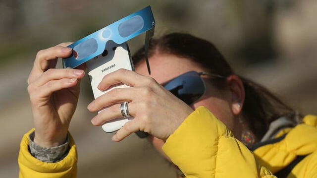 Los eclipses solares pueden ocasionar daños oculares. Foto: Getty Images