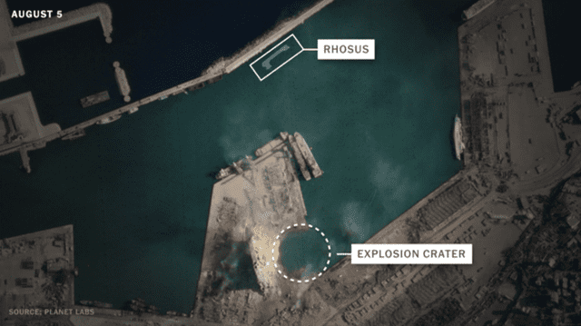 Ubicación de MV Rhoses que contenía la carga explosiva, respecto al lugar de la explosión en el Puerto de Beirut. (Foto: Planet Labs/The New York Times)