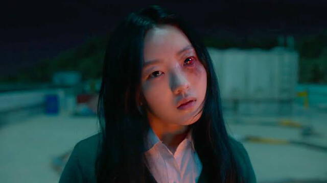 Cho Yi Hyun como Nam Ra en "Estamos muertos" de Netflix. Foto: captura Netflix