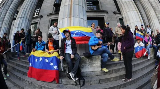 ¿Cómo afecta a los migrantes venezolanos la crisis económica de Argentina?