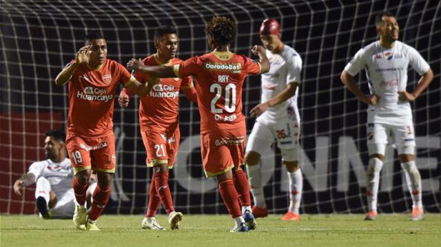 Sport Huancayo se impuso en el partido de ida por 2 a 1. Foto: AFP   