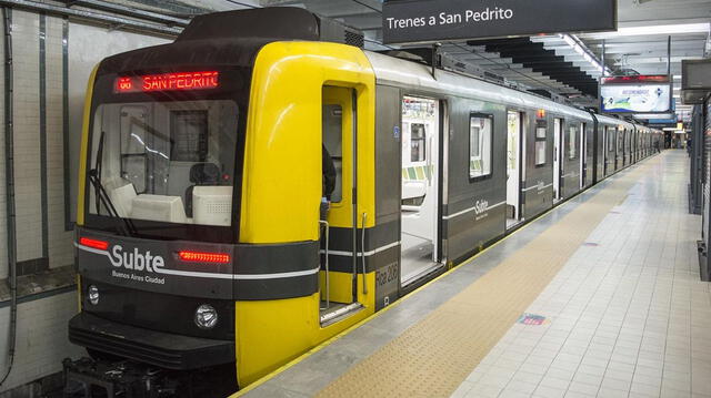 El subte es uno de los transportes más usados en Argentina. Foto: Perfil   