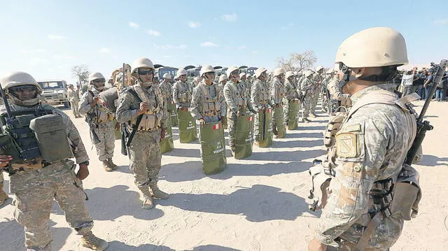  Tacna. Tropas del Ejército se presentaron en un descampado, cerca del Complejo Fronterizo Santa Rosa. Realizarán patrullajes las 24 horas durante 60 días. Foto: difusión   