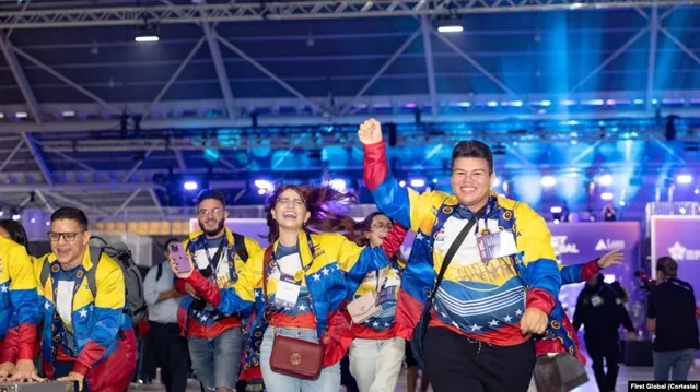 ¿Qué hizo destacar a los jóvenes venezolanos campeones en el Mundial de Robótica? | Mundial de robótica Singapur | venezolanos en el mundo | Singapur 2023 | Venezuela | LRTMV