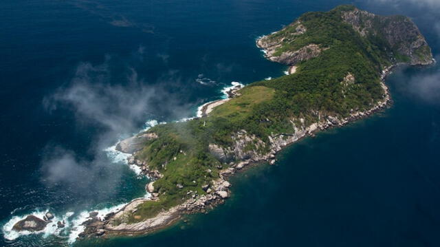  La isla está a 33 kilómetros de las costas del país sudamericano. Foto: Billiken<br>    