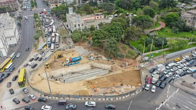 Estación Central de la Línea 2 del Metro de Lima no tiene fecha de entrega. Foto: El Peruano.   