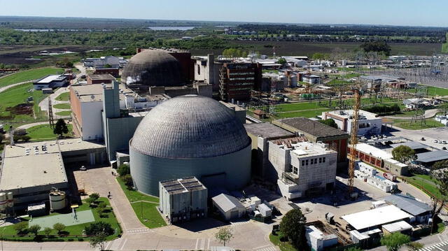  Ministerio de Economía en Argentina indica que la central nuclear contribuye al desarrollo sostenible del país. Foto: IProfesional.   