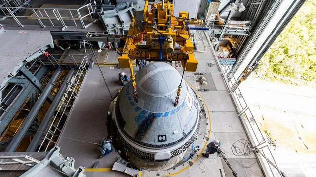  La cápsula tiene capacidad para transportar hasta siete astronautas en su interior. Foto: United Launch Alliance   