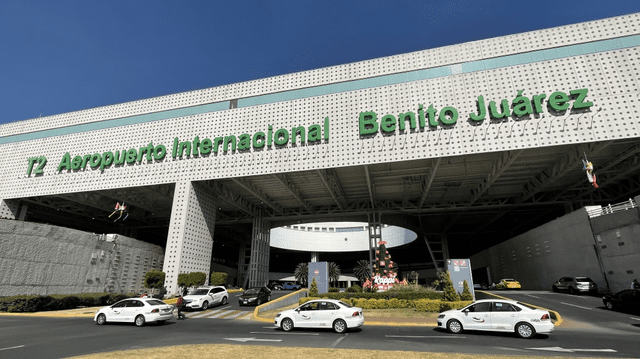 El Aeropuerto Internacional Benito Juárez carece de terrenos linderos para seguir construyendo. Foto: Infotur   