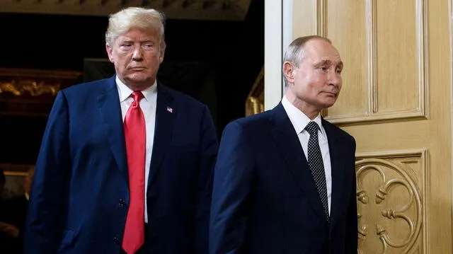 Putin, atribuyó el miércoles los problemas legales de Donald Trump, condenado por cargos penales, a una "lucha política interna" entre demócratas . Foto: AFP 