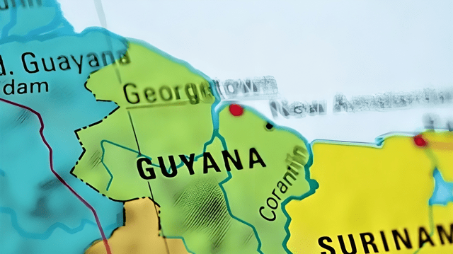 El idioma oficial de Guyana es el inglés, debido a que estuvo bajo ocupación del Reino Unido desde 1796 hasta su independencia a mediados del siglo XX. Foto: Freepik   