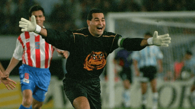 Chilavert fue uno de los mejores porteros que ha tenido la selección de Paraguay. Foto: FIFA   