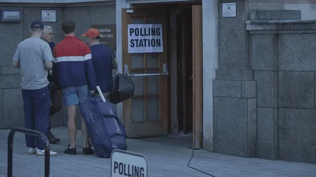 El recuento de votos comienza inmediatamente y los resultados preliminares suelen conocerse en las primeras horas de la mañana siguiente. Foto: Pexel 