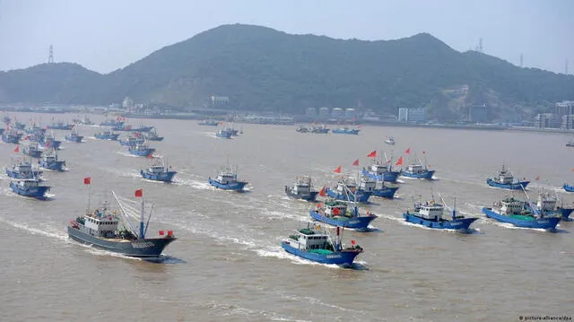 China es el mayor exportador de productos en el mundo con alrededor del 95% de mercancías transportadas por agua. Foto: DW   
