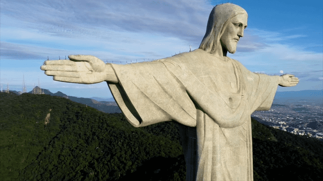 Esta icónica estatua de Jesucristo, que se alza sobre el cerro del Corcovado. Foto: CNN. Esta icónica estatua de Jesucristo, que se alza sobre el cerro del Corcovado. Foto: CNN.