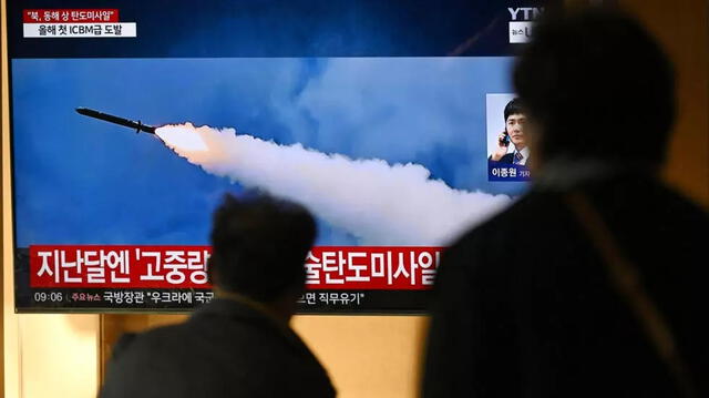 Kim Jong Un, líder norcoreano, reafirmó su compromiso de fortalecer las capacidades nucleares del país. Foto: AFP.   