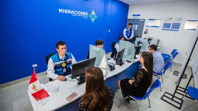 Migraciones realiza la captura y procesamiento digital de los datos biométricos para contar con un antecedente migratorio. 