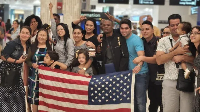  A diferencia de una visa, el parole no otorga un estatus migratorio legal, pero permite a la persona estar en el país por un período determinado. Foto: Diario de Cuba   