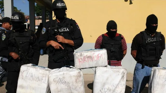 Mike Waltz asegura que el gobierno de EE. UU. tomará medidas drásticas para frenar el tráfico de fentanilo a través de la frontera con México. Foto: BBC Mike Waltz asegura que el gobierno de EE. UU. tomará medidas drásticas para frenar el tráfico de fentanilo a través de la frontera con México. Foto: BBC