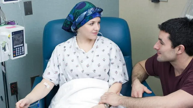 Aplicar inmunoterapia por la mañana podría mejorar la respuesta en pacientes con cáncer, según estudios que relacionan el ritmo circadiano con la eficacia del tratamiento. Foto: X Aplicar inmunoterapia por la mañana podría mejorar la respuesta en pacientes con cáncer, según estudios que relacionan el ritmo circadiano con la eficacia del tratamiento. Foto: X