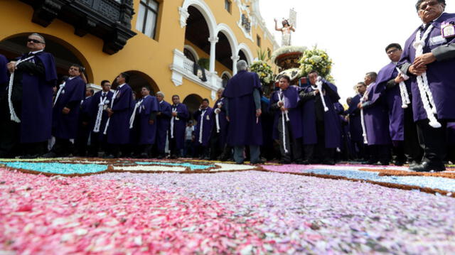 Cercado: las impresionantes alfombras florales por Domingo de Resurrección [FOTOS]