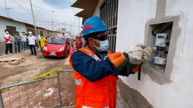 Instalación de medidores de electricidad