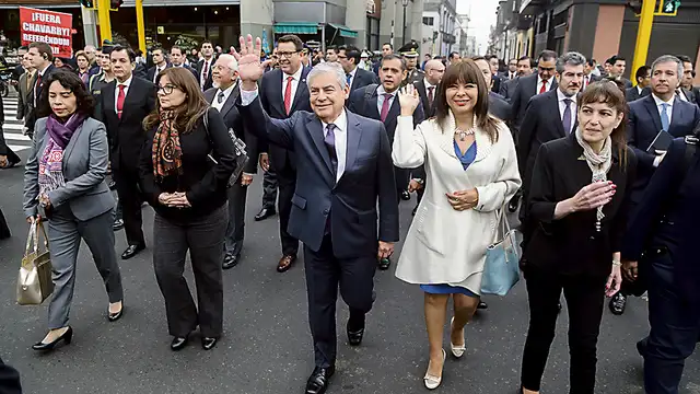 El ciudadano dice: ¿para qué sirven las elecciones si todos entran a robar?