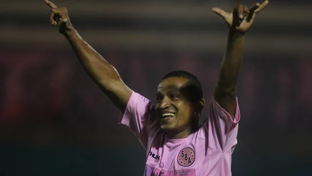 Revive el gol olímpico de 'Kukin' Flores con Sport Boys [VIDEO] 