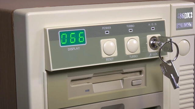 ¿Por qué las computadoras de antes tenían botón turbo y ahora ya no?
