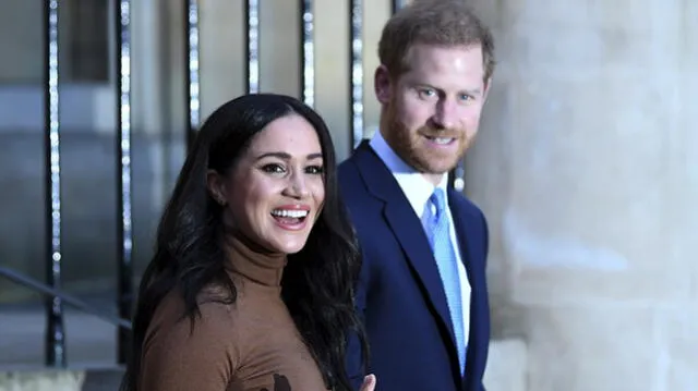 Meghan Markle y el príncipe Harry anunciaron distanciamiento de la Familia Real Británica.