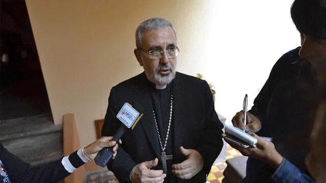 Arzobispo de Arequipa podría ser denunciado por discriminador 