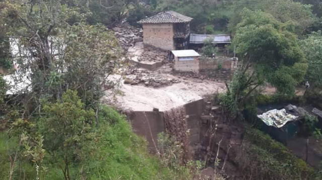 Deslizamiento interrumpió el tránsito vehicular entre El Tingo y Leymebamba