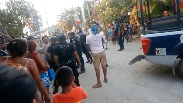 coronavirus - México - Policía  - Semana Santa