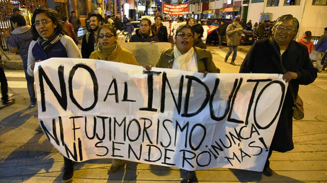 En Puno exigen nuevas elecciones en rechazo a indulto a Fujimori [FOTOS]