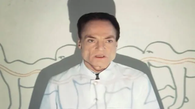 "El ciempiés humano" estuvo protagonizada por Dieter Laser, en el papel del Dr. Heiter